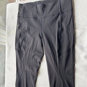 (one of a kind!) SAMPLE lululemon luxtreme tights 28" dotted seams